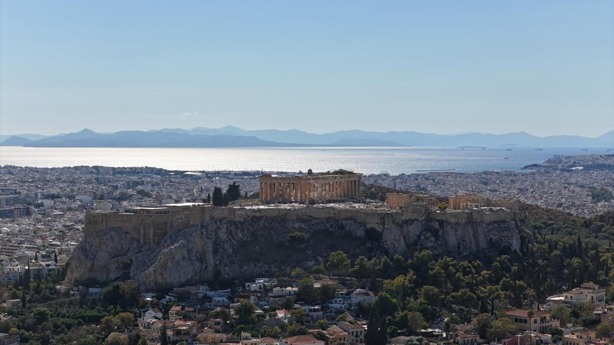 Parthenon And Syntagma Square View Apartment Афины Экстерьер фото
